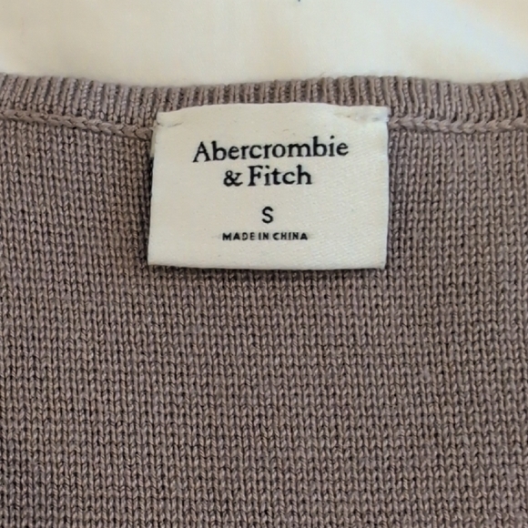 Abercrombie & Fitch Taupe Cardigan Sweater (Crop Fit) - Picture 2 of 5